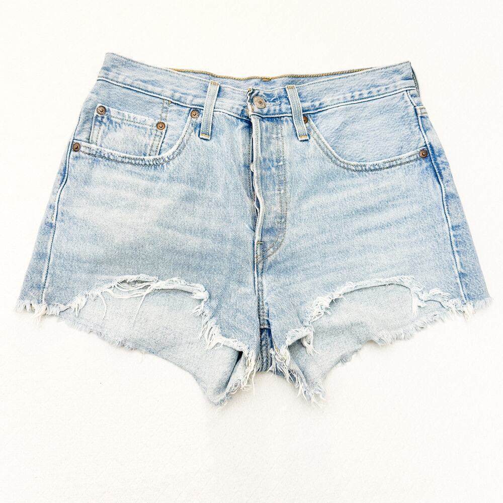 Levi's 501 Light Wash Button Fly Denim Cutoff Jeans Raw Hem Size 27